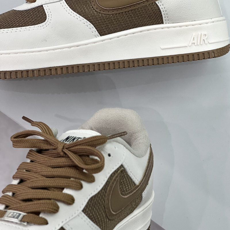 Air Force 1 - Off / Marrom